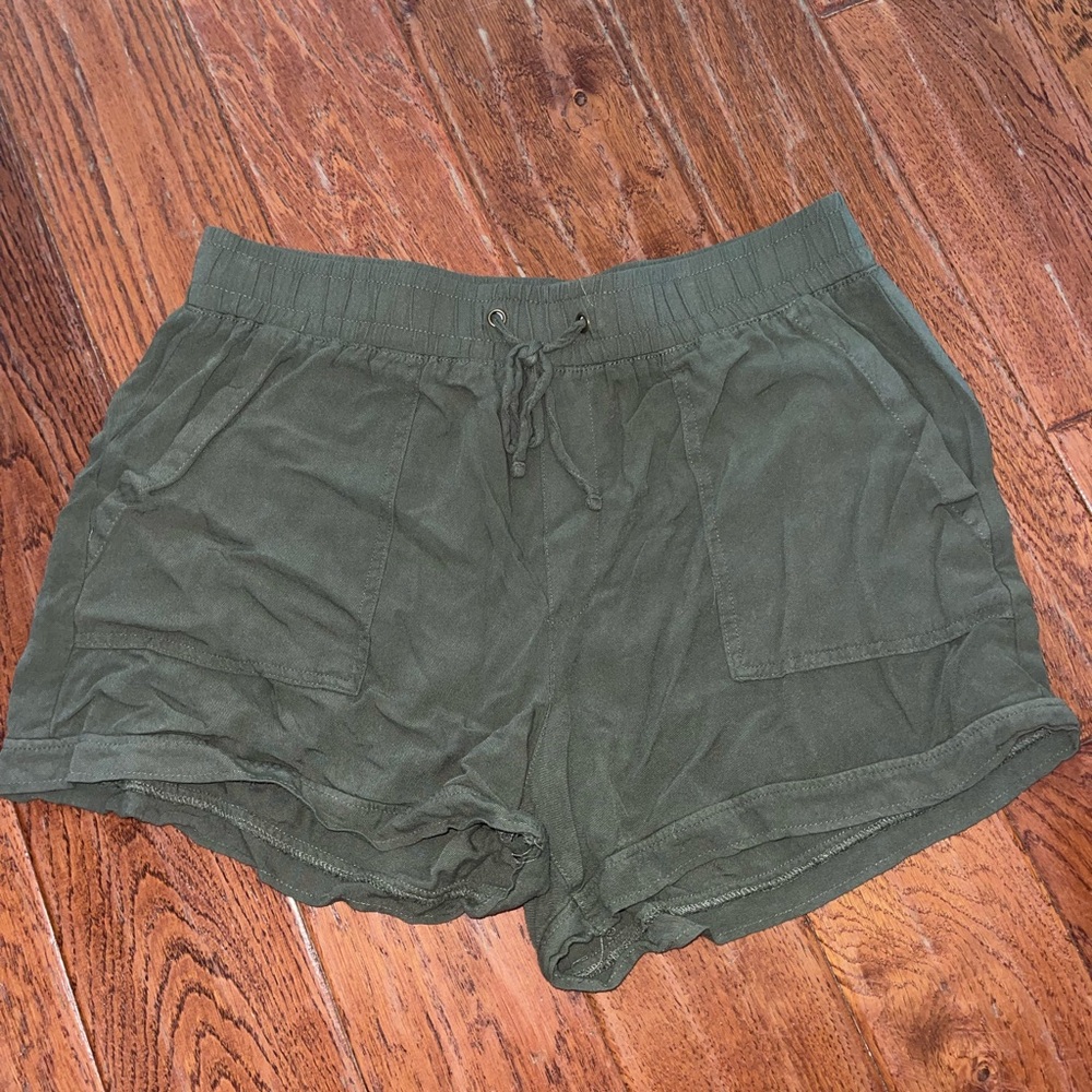 Arizona Jean co. Green shorts